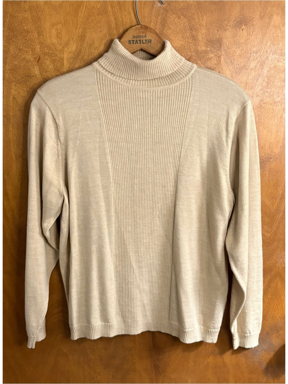Pendleton 100% Merino Wool Vintage 90s Tan Ribbed Turtleneck Sweater Old Money